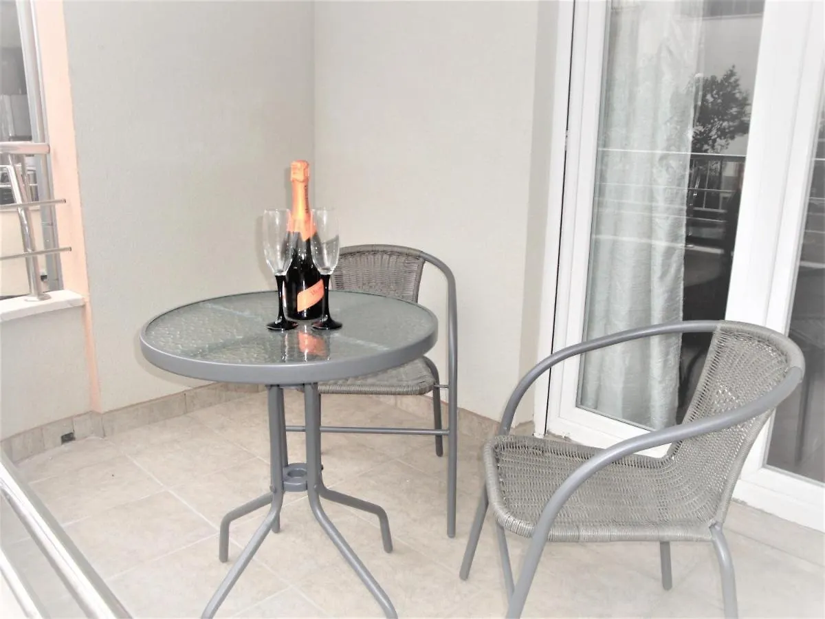Apartment Viktoria - Trogir Croácia