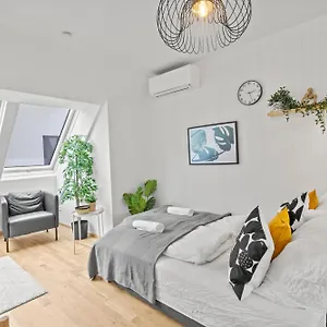 hotellátogatás